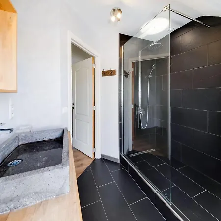 Countryside In With Terrace Holiday home *