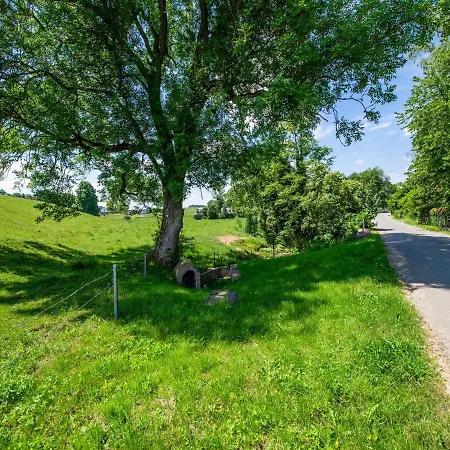 Countryside In With Terrace Holiday home *