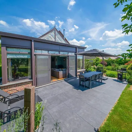 Countryside In With Terrace Holiday home Mohiville